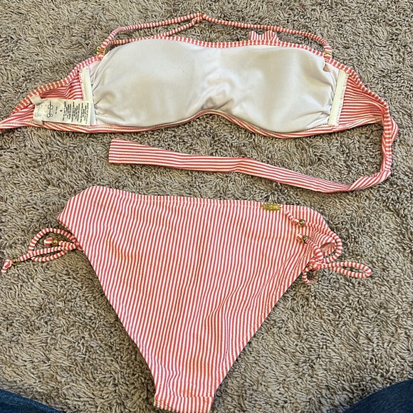 Ruffle bikini - Picture 3 of 4